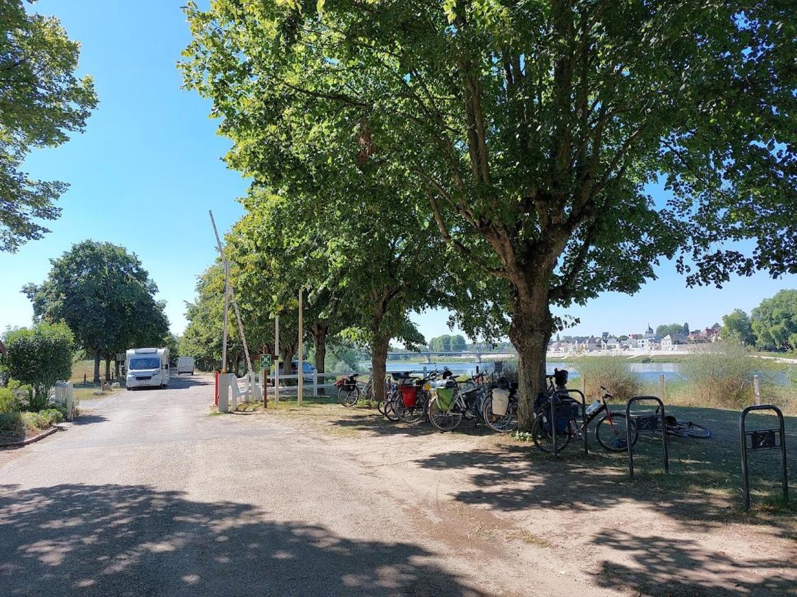 Camping La Maltournee Sigloy Exterior photo